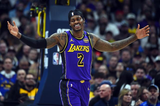 但更多时候, 出额外的传, 季获得更多 但更多时候, 出额外的传, 季获得更多