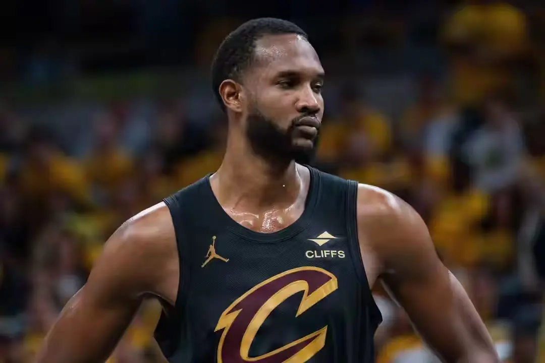 很多球队抢, img 很多球队抢, img